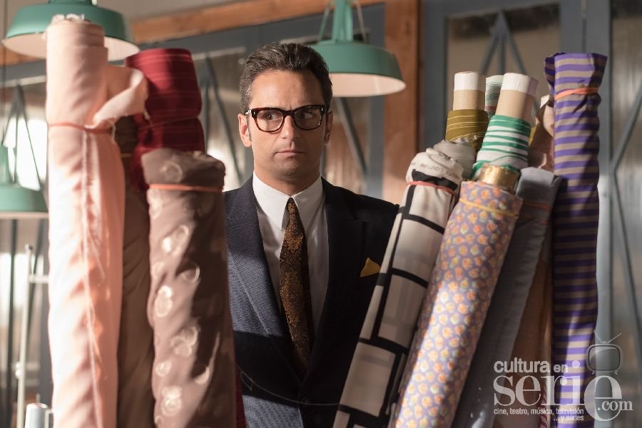 culturaenserie's tweet image. Las diferentes formas de ver el primer capítulo de 'Velvet colección' bit.ly/2jKc7nW