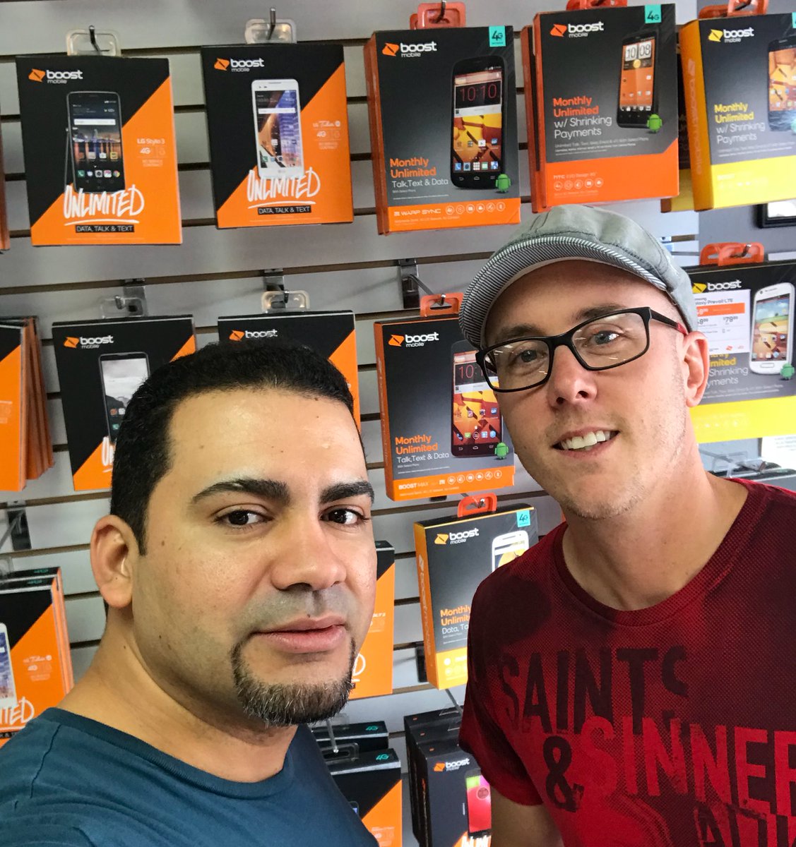 BlueWireless1's tweet image. Come on down to Boost Mobile on River street in Paterson NJ for some great promos ! Hanging with my Boost mobile rep !