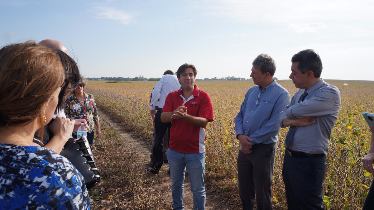 IANRGlobal's tweet photo. No better way to wrap up the #FAPESPWeek17 activities than a hands-on look at Nebraska agriculture at @NebENREC! https://t.co/00bBRdxP0N