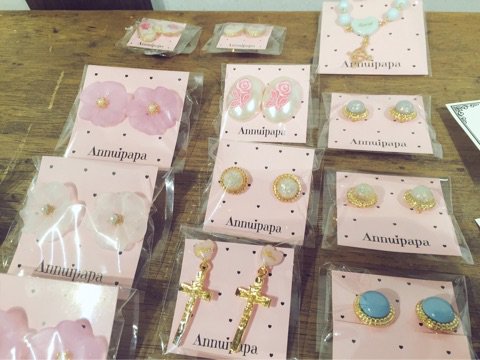 リボンブレスレット