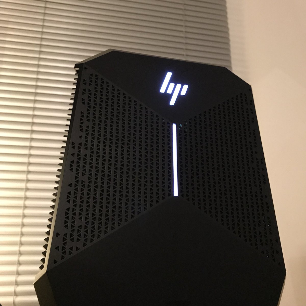 postlogicfr's tweet photo. prêt pour le futur ? #VR #HP #ZVRBackpack https://t.co/Mzt08To8uR