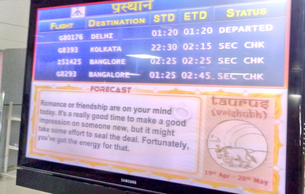 DasSubhasdaas's tweet photo. @goairlinesindia look at the flight to kolkata...!! https://t.co/6ibrsXZTSH