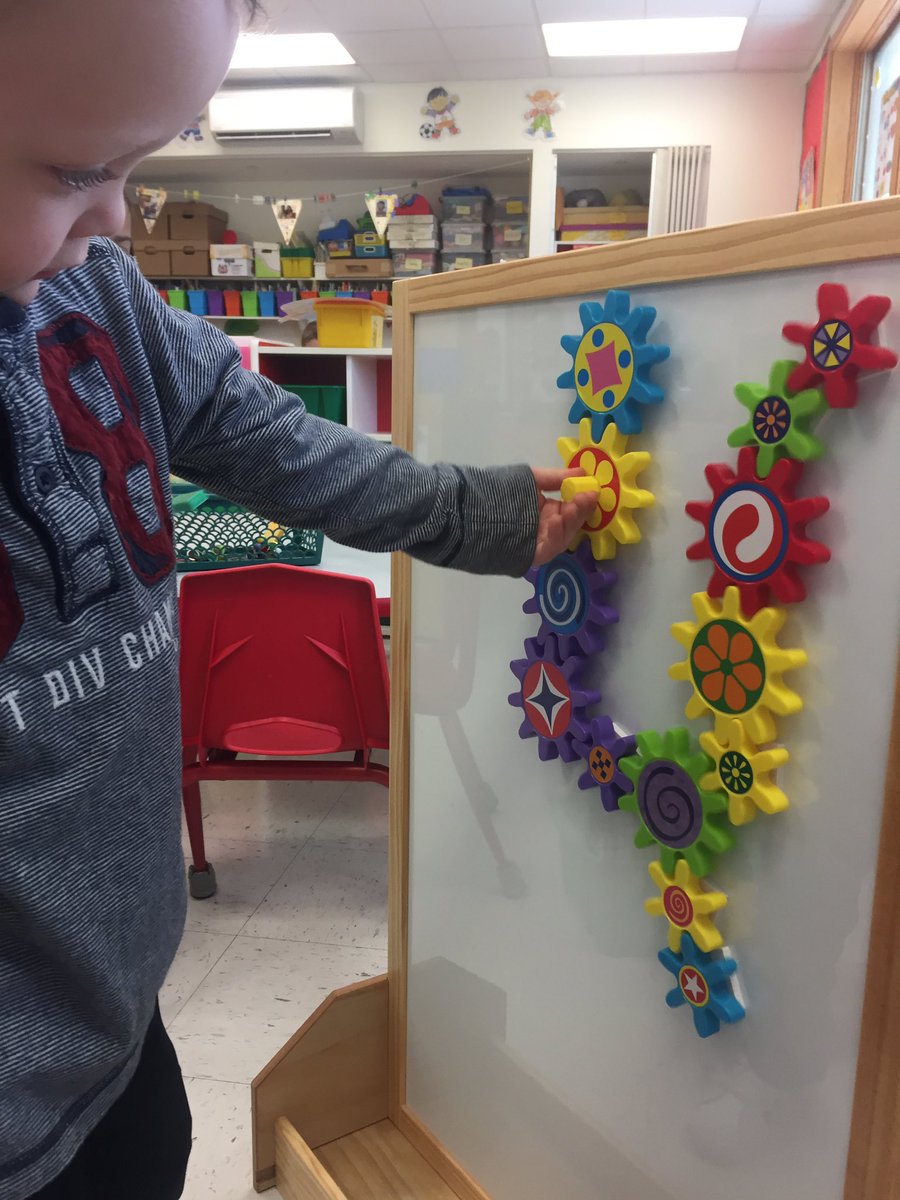 projectbefore1's tweet image. Creativity is the secret sauce to science, technology, engineering and math! #projectbefore #STEM #learningthroughplay #scientists