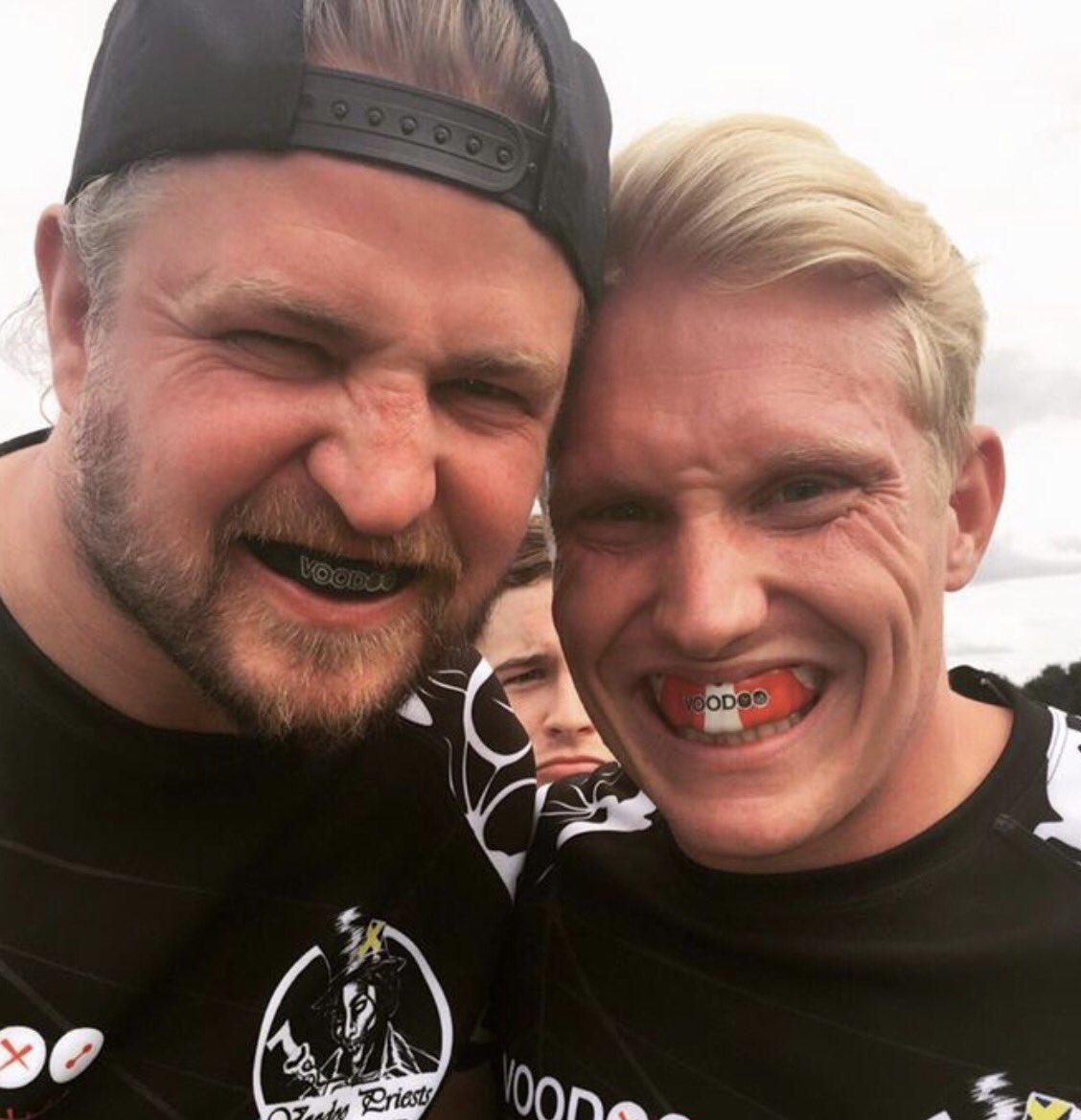 <a href="/AndyGoode10/">Andy Goode</a> we would love to make you a mouthguard for your match for <a href="/LCRFC/">LCRFC</a> 👍🏻 and buy you a 🍻<a href="/Voodooguards/">Voodoo Mouth Guards</a>