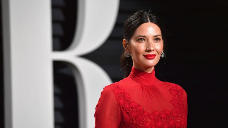 TheAVClub's tweet photo. Olivia Munn basically had to pay to be in Ocean's Eight https://t.co/IoszXPdR1b https://t.co/n7VaWyVkww