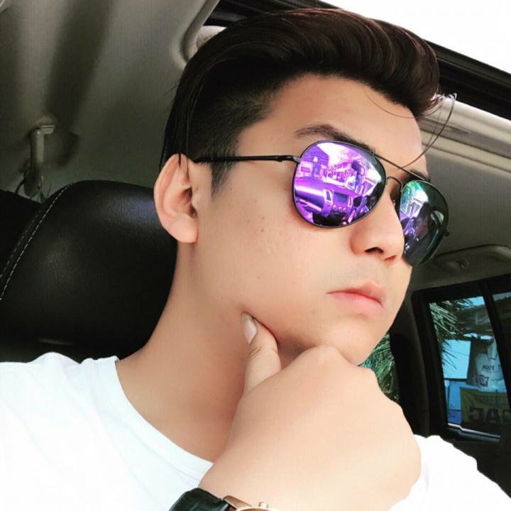 OMG! You have to see this. #BIGOLIVE.  
bigo.tv/sid/2105849255…