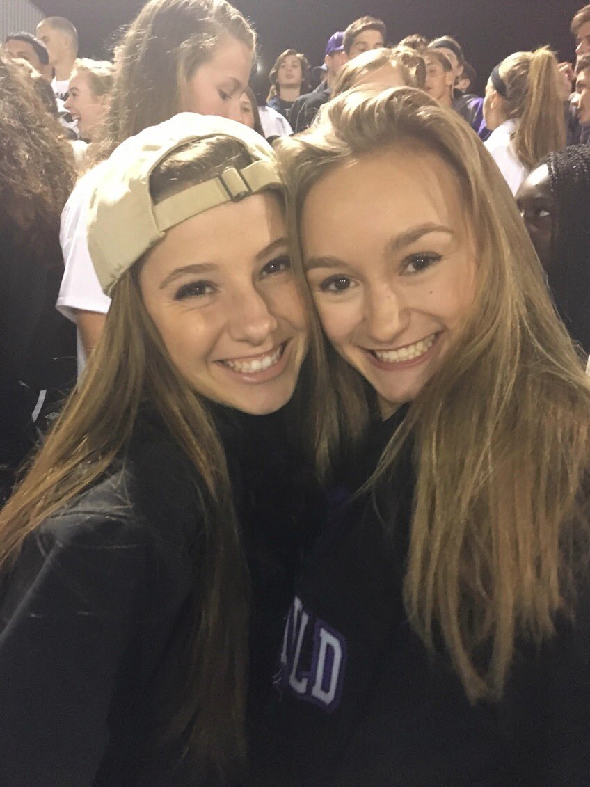 sloss_lauren's tweet image. happy birthday gorgeous! thanks for being one of my best friends through out the years, i hope you have a great 17th b day gf, live it upp💖