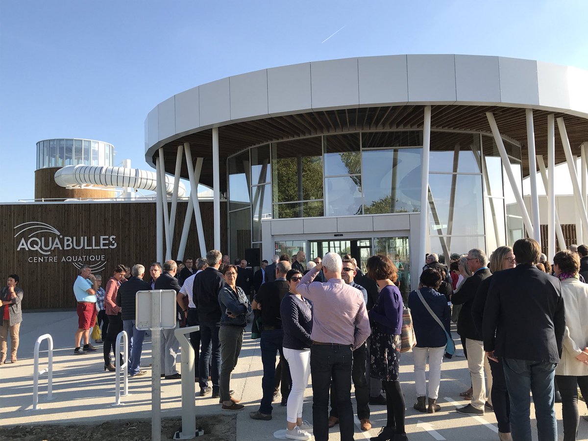 christianmeas's tweet photo. Le nouvel espace aquatique et de bien-être de Saint-Fulgent, Aqua Bulles, est inauguré ce mercredi soir #Vendée https://t.co/T5qP1jtLd8