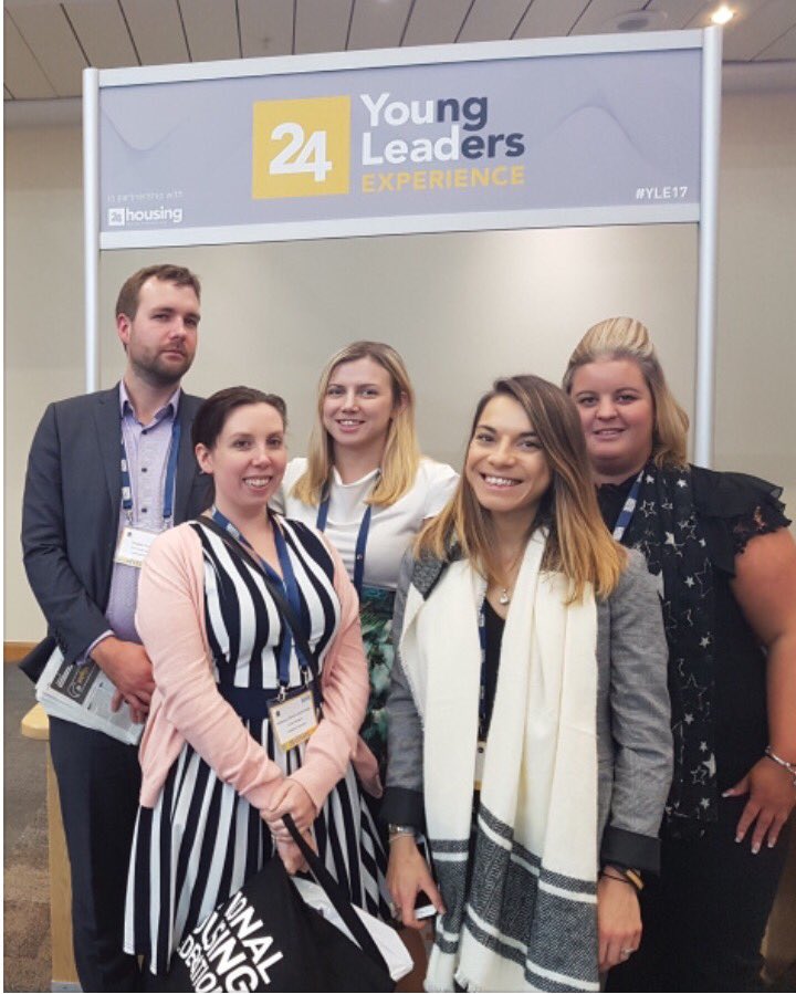 PerryShaunie's tweet photo. @yhousing #YoungLeaders definitely left with our thinking hats still on &amp; inspired from @natfedevents #YLE17 🤔👏🏻@24YoungLeaders #NatFed17 https://t.co/yBhNz0OcJn