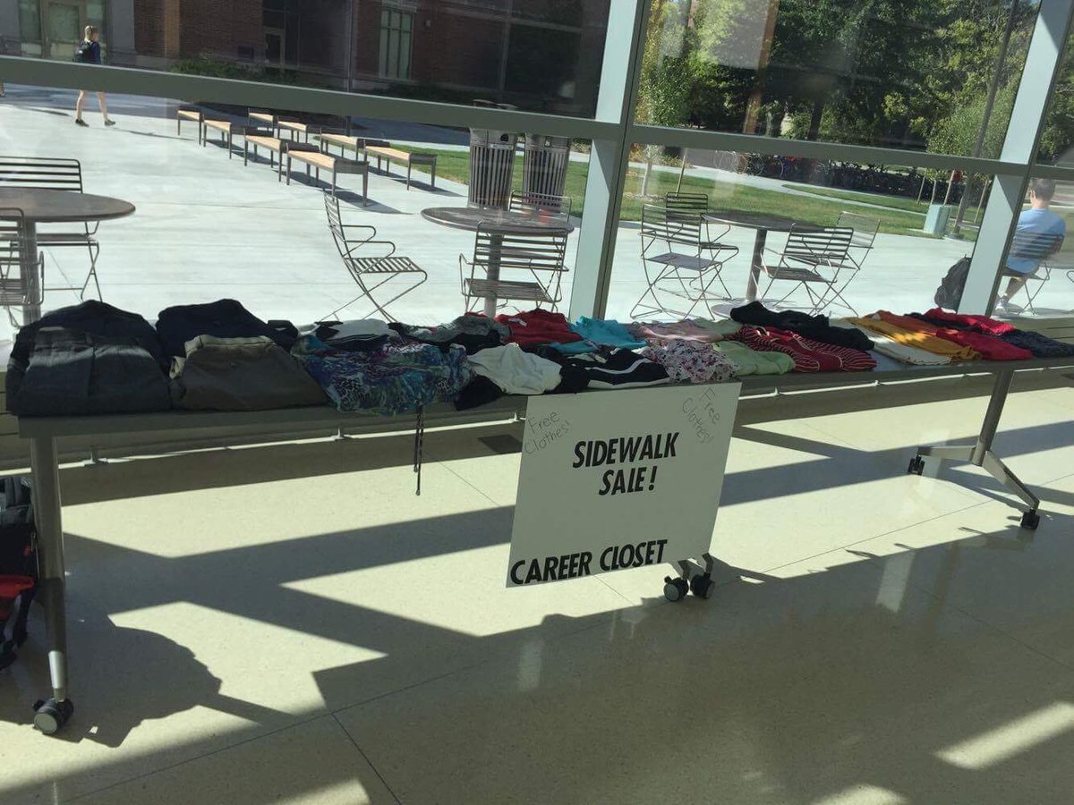 unldspCC's tweet photo. Come check out the FREE clothing Sidewalk Sale opened to ALL UNL students going on today and tomorrow from 11-1 @ Hawks Hall! 👔👗 https://t.co/ZIcHuXWYgI