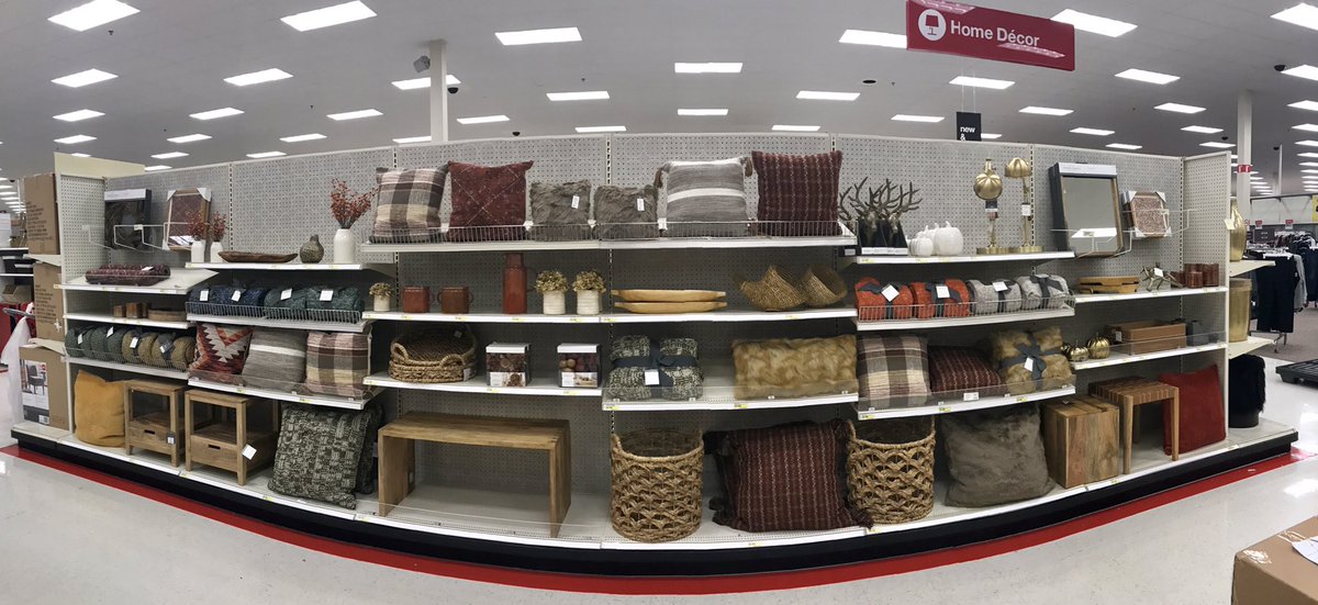 Guests are loving our #PROJECT62 experience! #BoomCo #MalWasHere @Mboutain22 <a href="/JansonKinsley/">Janson Kinsley</a> <a href="/Howard_JoshT/">Josh Howard</a> <a href="/JenieBrisson/">Jenie Brisson</a>