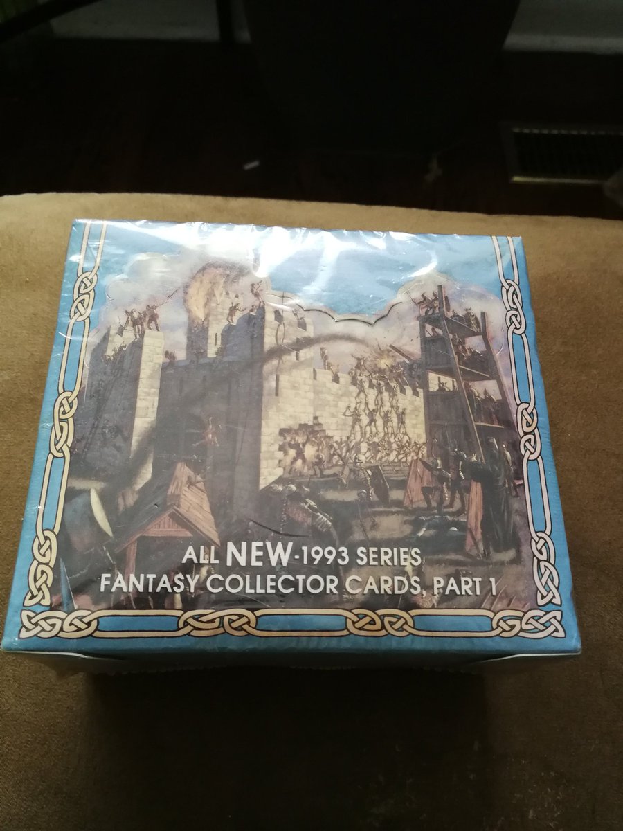 pezfiend81's tweet photo. .@Wizards_DnD  1993 2nd edition unopened box of cards. #DnD #throwback https://t.co/u2n6gdRi1L