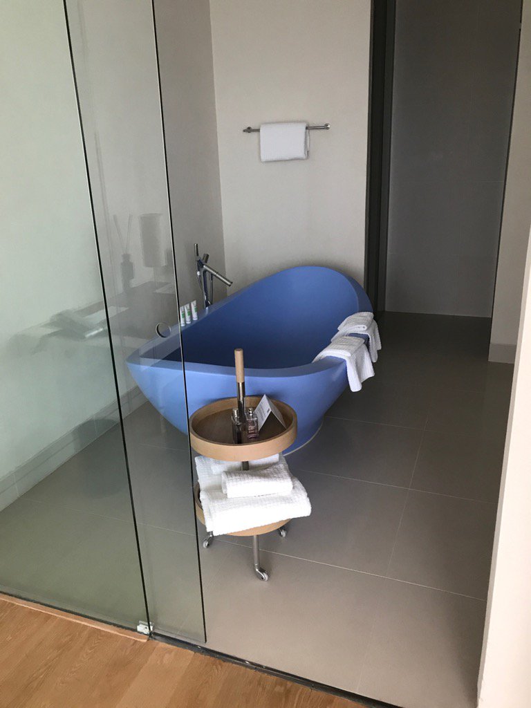 Im diesem Hotel kann das Klo gar nichts, aber die Badewanne überzeugt.