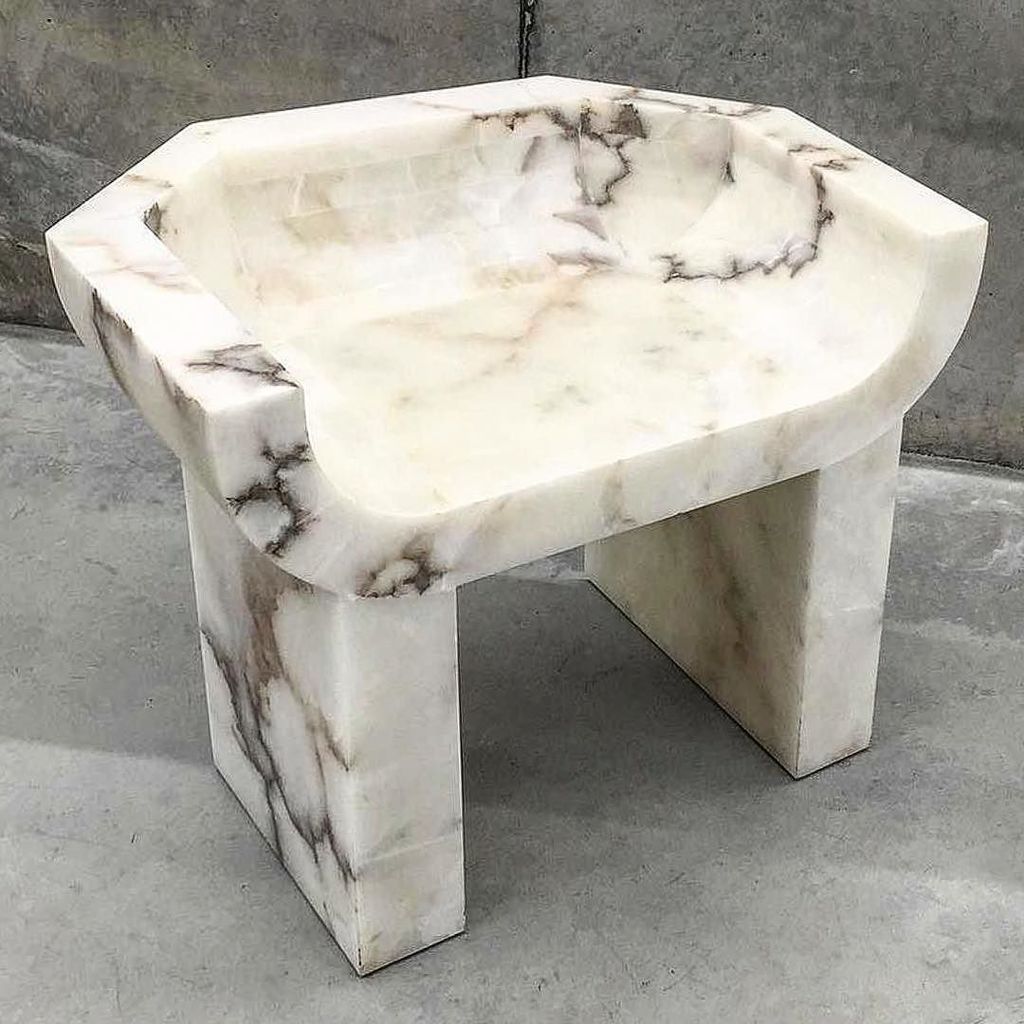 INTERI0RC0UTURE's tweet image. Via @porterbathroom
・・・
This Chair and in real life lost for words 
#rickowensnyc #objectsofart #rickowensfurniture ift.tt/2wGZbAo