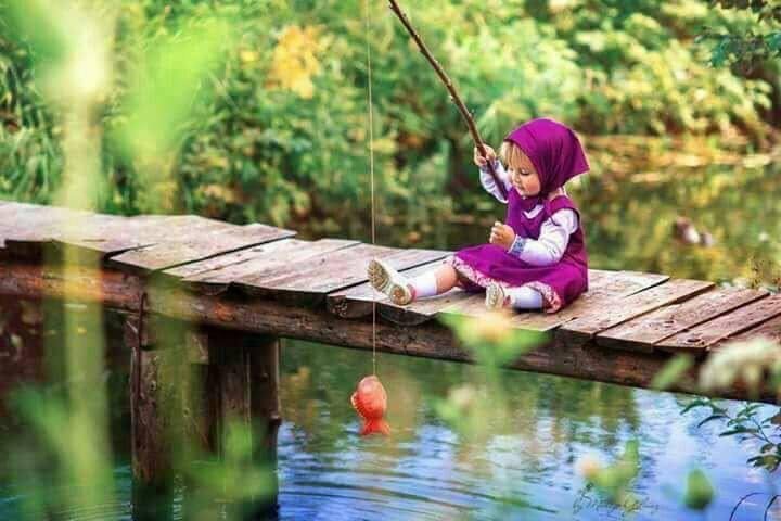 على الإنسان أن ينسى ليرتاح
 أن يرتاح ليصبح سعيداً
. أن يصبح سعيداً ليشعر بالحياة 
..وأن يشعر بالحياة ليقدم شيئاً جميلاً