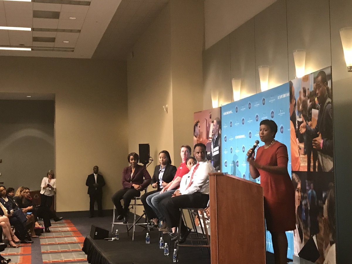 Courtney R. Snowden tweet media