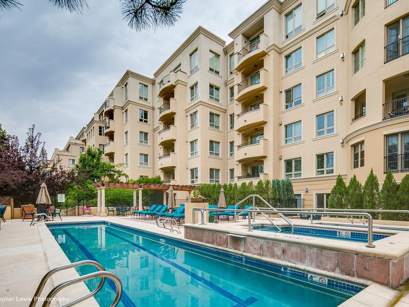 Christina Walker (ColoradoAndCo) Twitter