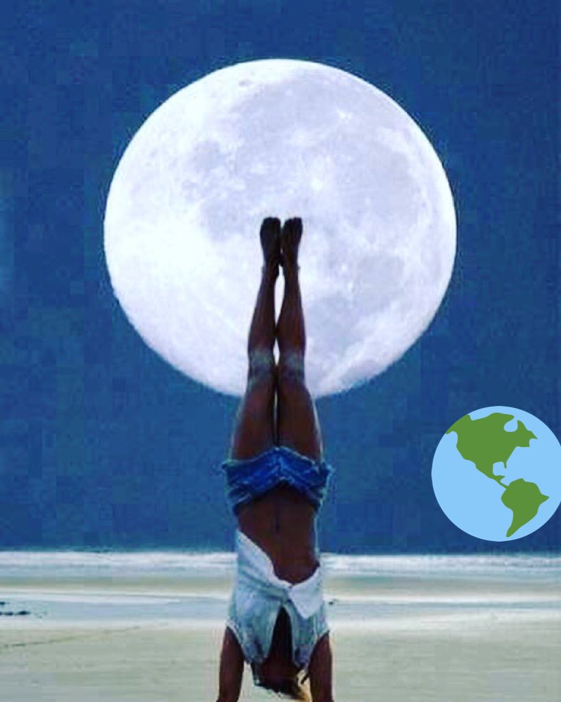 Vikity281280's tweet image. Ребятки!! Чудесного вечера ВСЕМ!!! #вечердобрый #всем