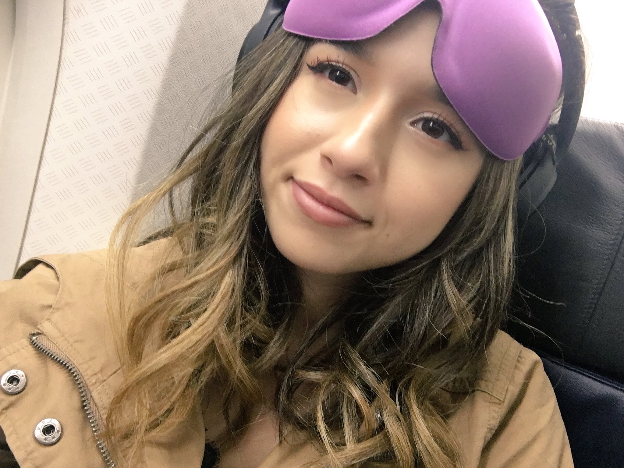 pokimane on Twitter.