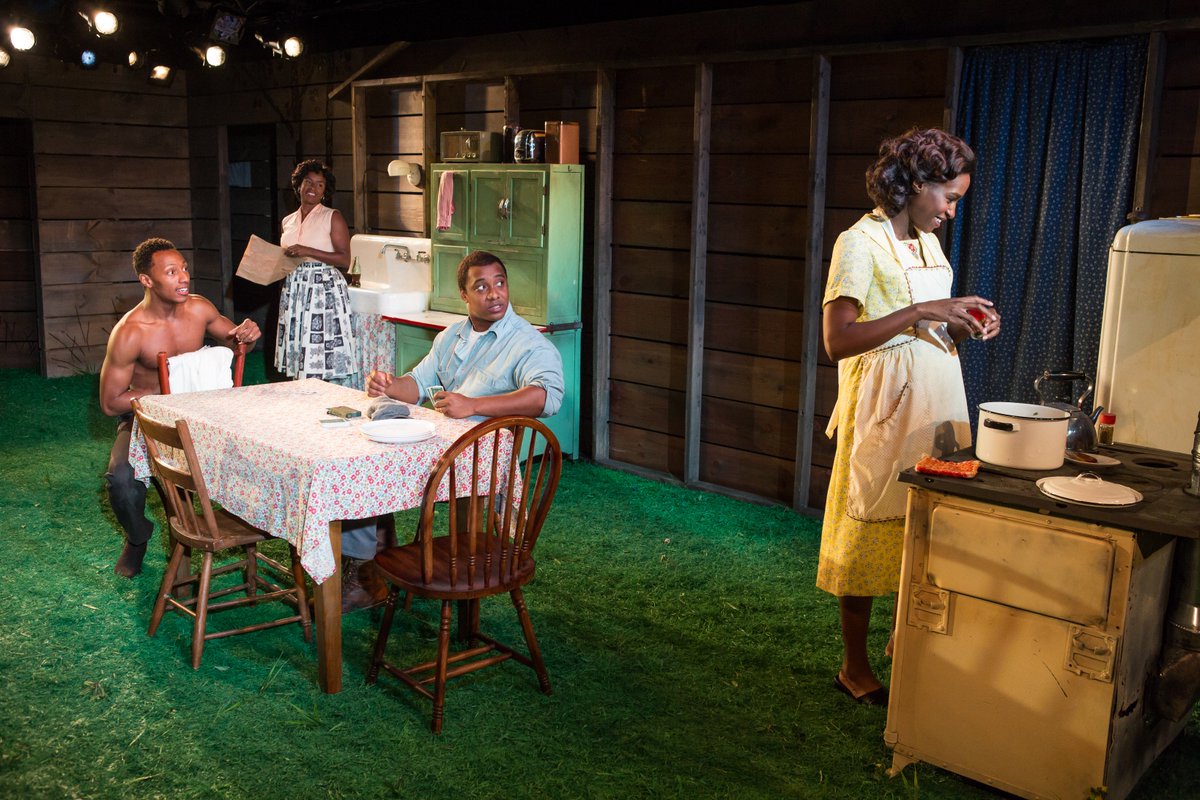roundaboutnyc's tweet photo. Nashville, 1961. Step inside the world of #rtcTooHeavy, a new play by Jiréh Breon Holder.

Photos by @JeremyDanielPix. https://t.co/FnwPHCfN2N