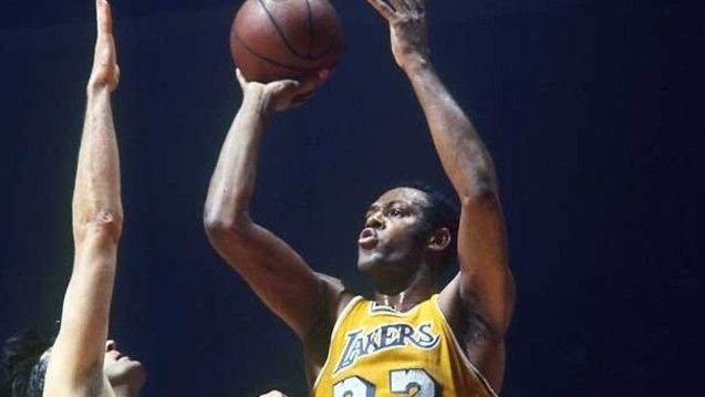 Saturday night video: Happy Birthday Elgin Baylor, check out his highlights 