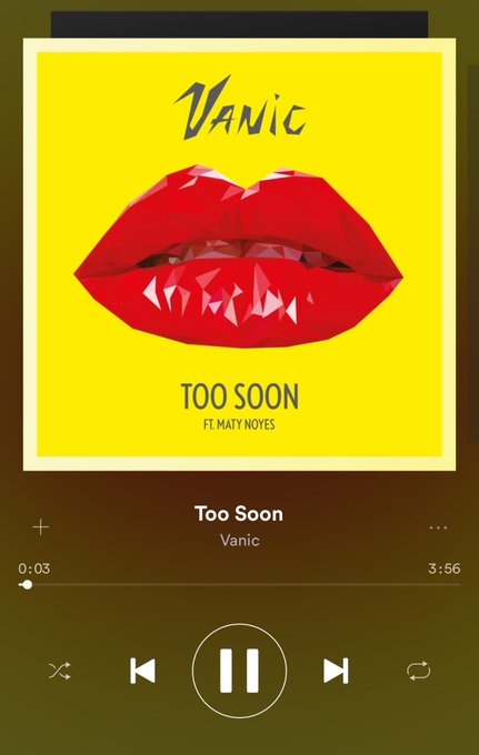 Watch Emily 🦇's leaked NSFW photo on TwXstars