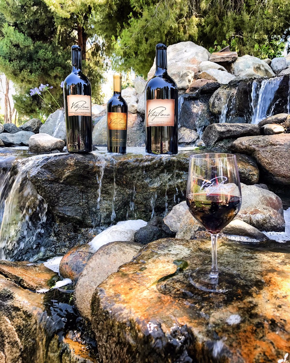 TemeculaLF's tweet photo. Visit Vitagliano Winery in Temecula Wine country. 📸 Temecula Life https://t.co/Z7I3GWw2wW