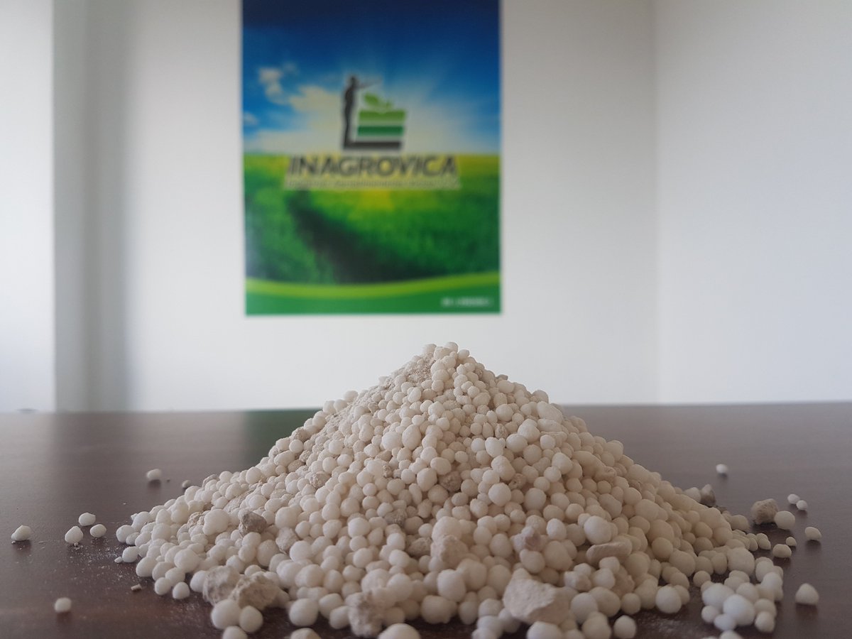 inagrovica_ve's tweet photo. Nuestros productos y materia prima al servicio del pueblo del Táchira en #ContraDeLaGuerraEconómica junto a nuestro #GobiernoDelTáchira https://t.co/5wWz3kY59O