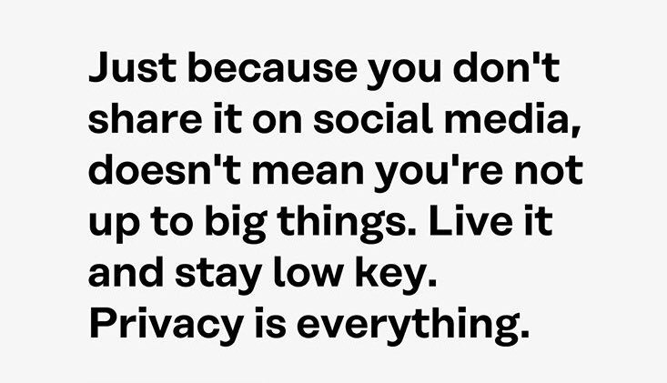 TexassBecca's tweet photo. #JustSayNoToFacebook https://t.co/JU5UWbr9vH