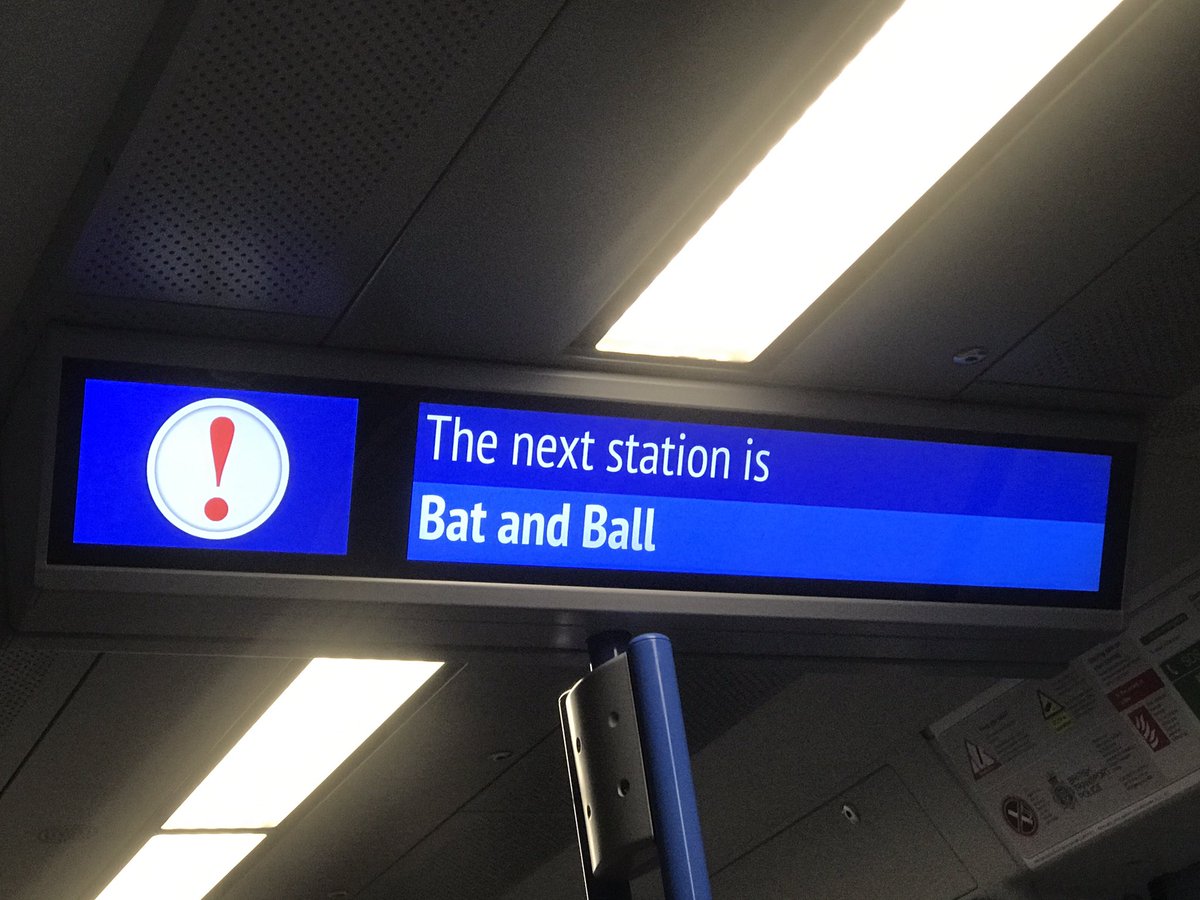 DianeClothier's tweet photo. #thameslink several people got off at West Hampstead because of this confusing display on northbound train. https://t.co/Ul51TxChiA