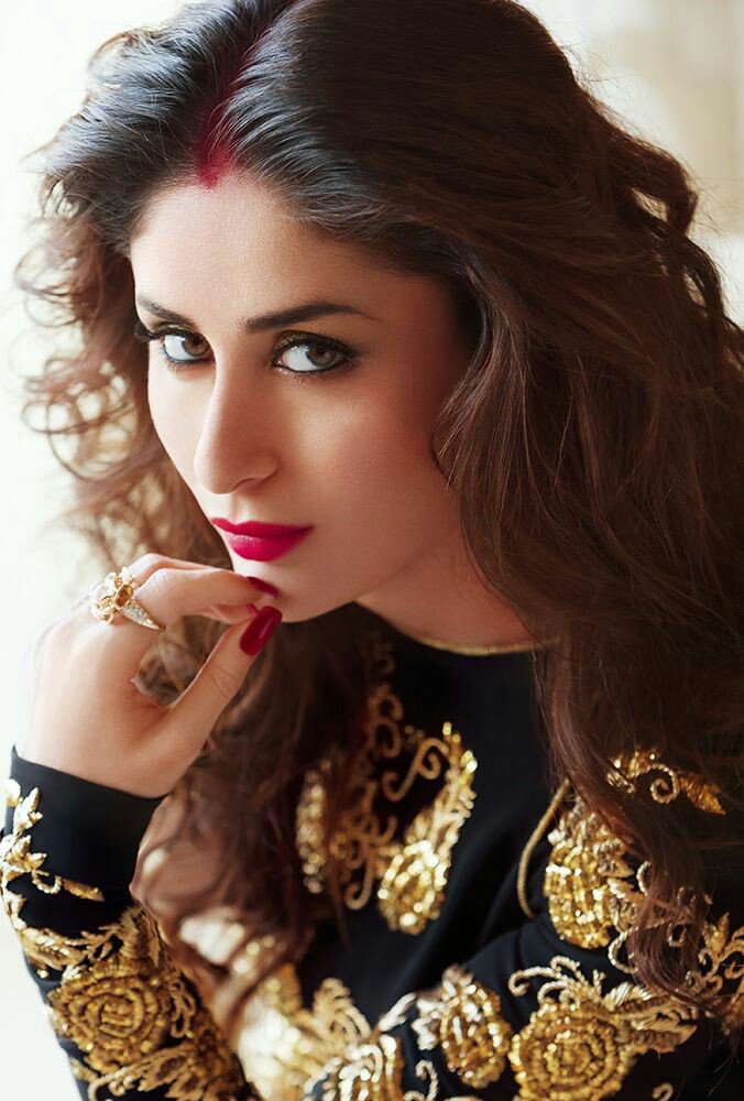  Happy Birthday to Kareena Kapoor Khan!!! 