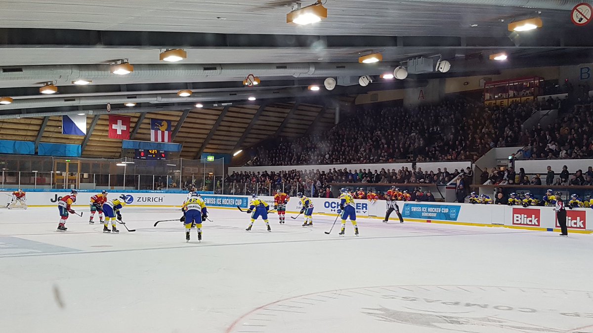 EHCWetzikon's tweet photo. Brutaler Cup-Abend für Dübi. Der #HCD macht beim #EHCD keine Gefangenen und führt nach 20 Minuten 5:0. #sihc #Cup https://t.co/nFgK3pvCab