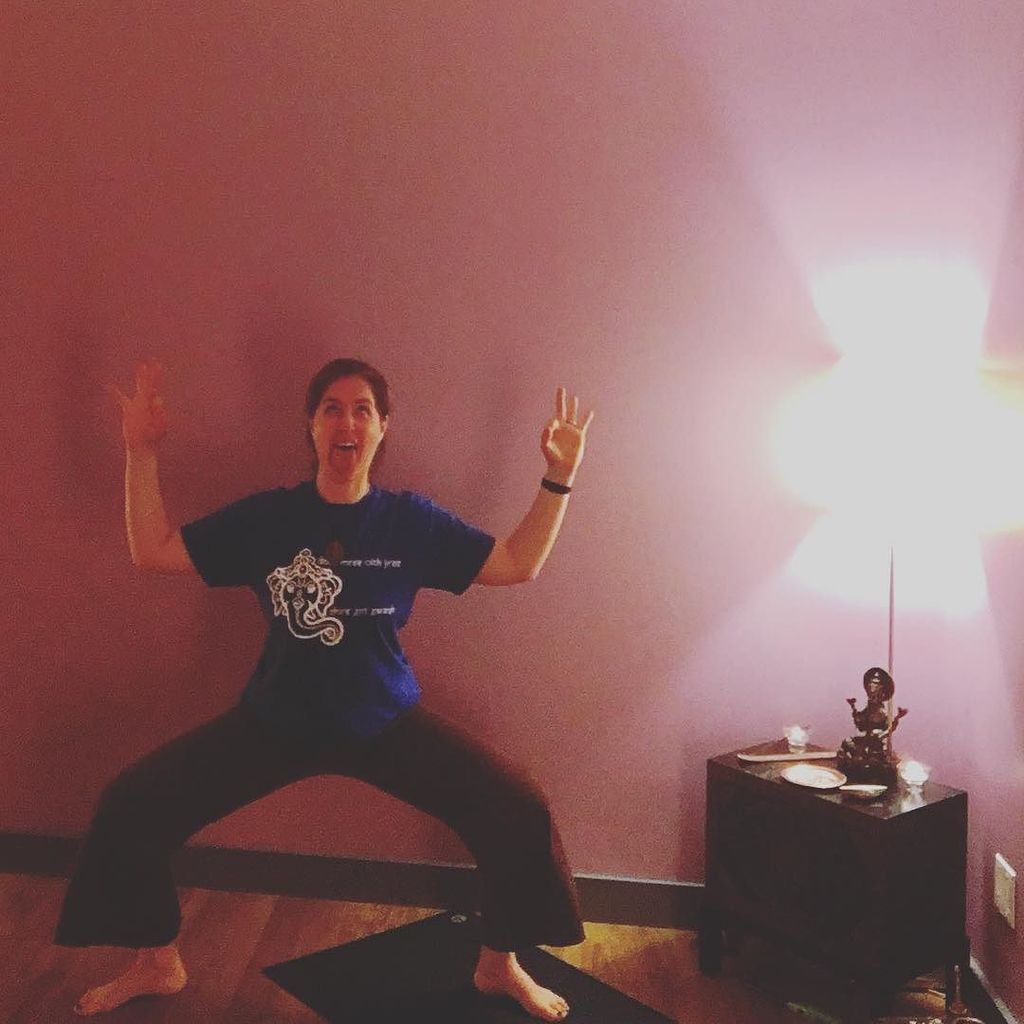 ForeverYoga's tweet photo. It's another busy day in my world (1 class, 2 private clients, 2 meetings and the first Wednesday night #yogasutras meeting with my #yogate… https://t.co/SkRGz6QBvr