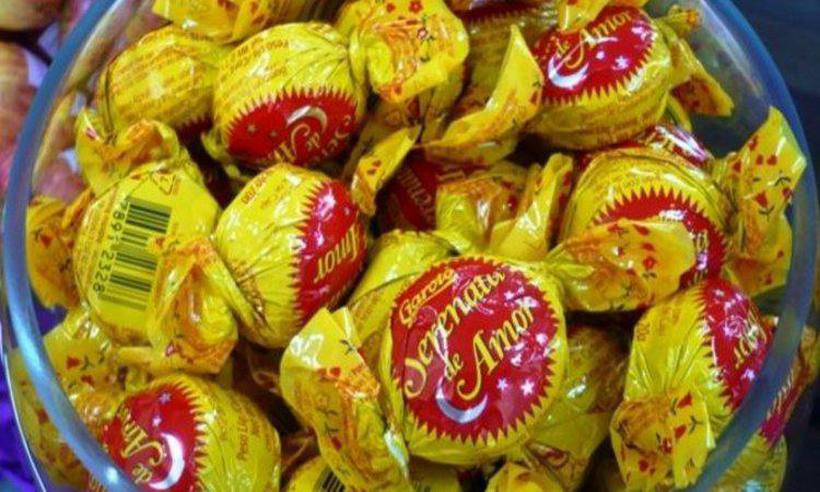 #Nestlé e #Garoto vão parar de produzir Serenata de Amor, Chokito e Lollo goo.gl/ZB6GwB