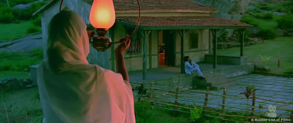 ABLofFilms's tweet photo. Moments in Cinema: The lamp and the harmonica.
#Sholay
#cinema #RameshSippy #JayaBachchan @SrBachchan #love #purity #iconic #Classics https://t.co/NW9tdW9RJ0