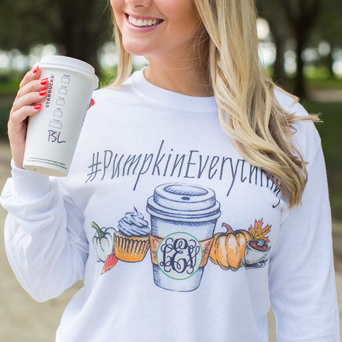 UnitedMonograms's tweet photo. Fall is the Most Wonderful Time of the Year #SweatshirtSeason #PumpkinSpice 🍁☕️🍃🏈🎃🍂👻 https://t.co/jPw1jDdb0N