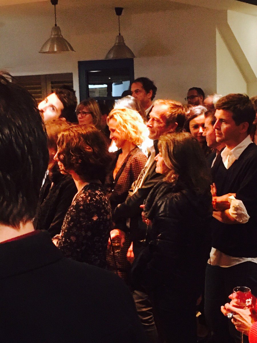 lolomakossa's tweet photo. EVENT💥 #france2 📺ce soir à l'Atelier Tous les #animateurs de la chaîne réunis avec les comédiens phares. Belle soirée! https://t.co/P4ygJgda3k