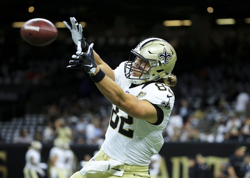 PhilaFantasy76's tweet photo. The Philadelphia 76ers have acquired Doug Baldwin and Coby Fleener from the Tooting T-Rex! #TrustTheProcess #AnotherOne 🏈🏈 https://t.co/a1mGT0dEPy