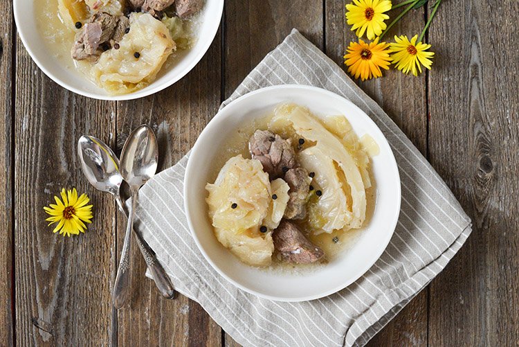 NorAmNews's tweet photo. Celebrate Fårikålens Festdag today with this easy recipe that proves Norway’s national dish can be perfect for two

https://t.co/m4BCdImuV1 https://t.co/Pn3uzD2hvn