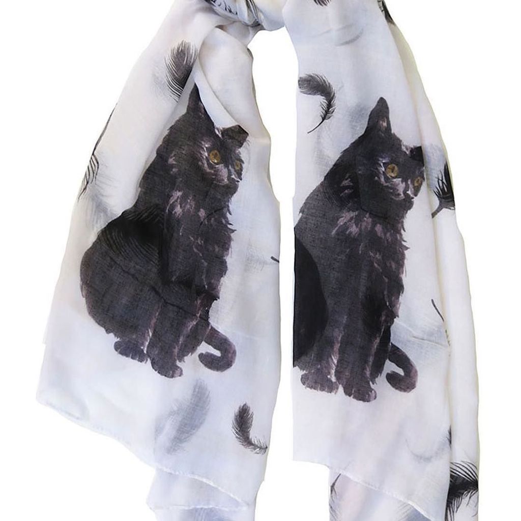 CatFlair's tweet photo. Cat print scarf. Look at those feathers! #linkinbio #catscarf #catprint #blackcat https://t.co/6ofbGKW3wT https://t.co/3OeWSTcZuI