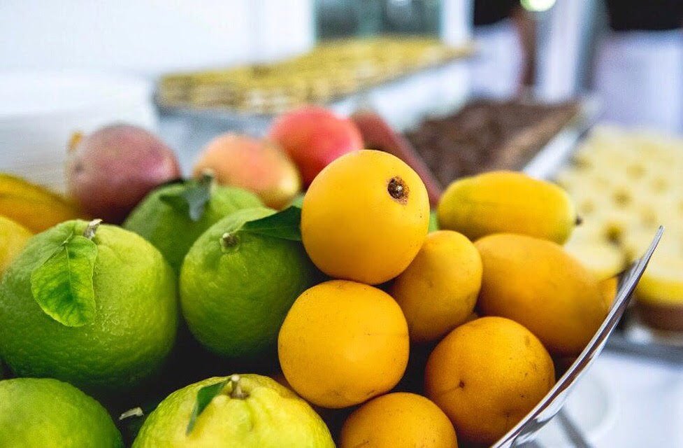 LeSoleildOr's tweet photo. Farm Fresh Fruit https://t.co/gy1dSxDQUY