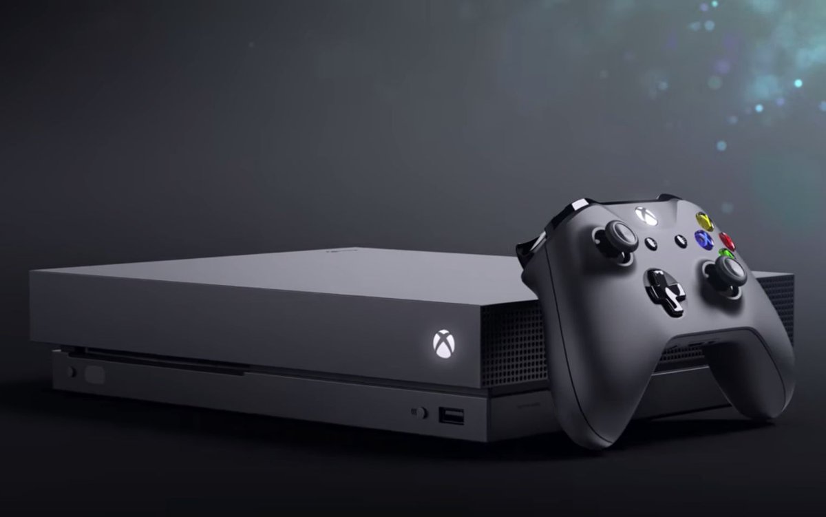 LukeC_JBaus's tweet photo. Xbox One X preorders go live at 9am AEST! Get into your local @JBHiFi quuuuuickkk to secure your console today! #xgonnagiveittoya #XboxOneX https://t.co/JwY89REZtK