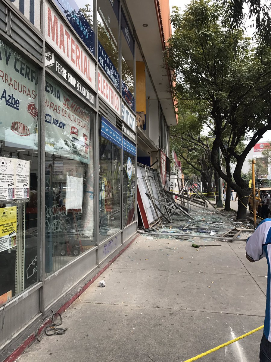 IrvineGII's tweet photo. #Coapa @Coapa_ #Mexicanosfuertes https://t.co/TqGwBhBtuX