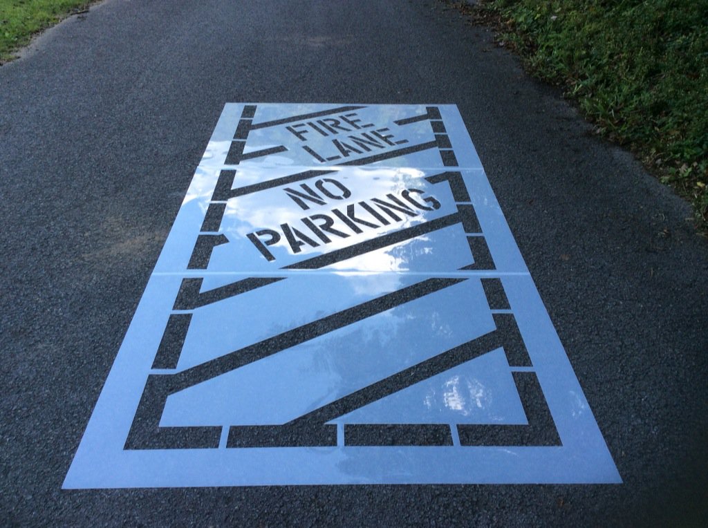 AAA_Stripe_Pro's tweet photo. Safety 1st! 5'x11' Fire Lane Access Stencil via @AAA_Stripe_Pro #Paving #LotStriping #Properties #Asphalt https://t.co/U4ztzrmcsu