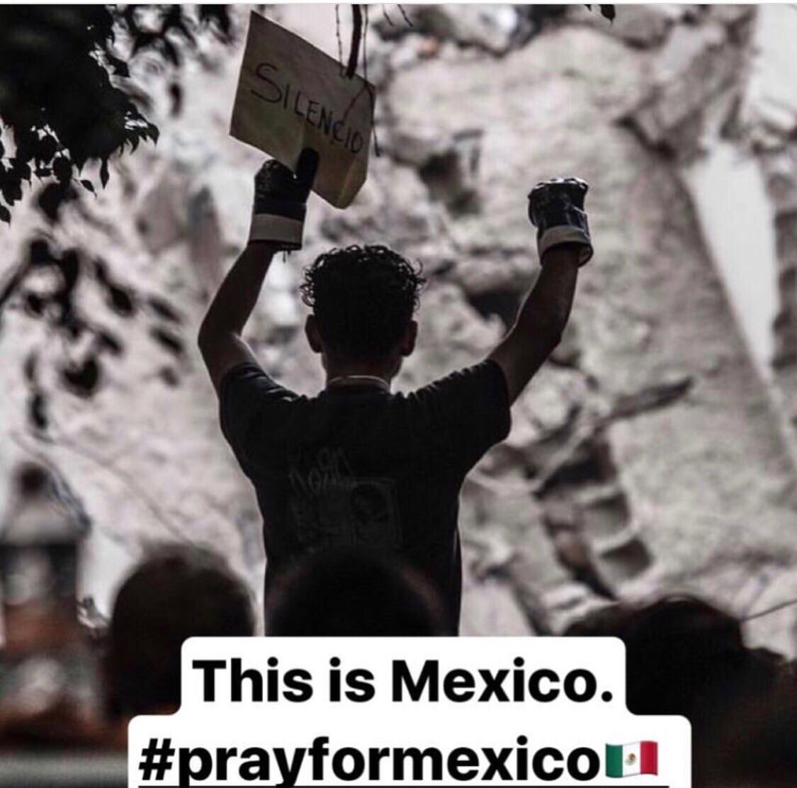 MaxKaiser75's tweet photo. For FRIENDS and OTHERS Around the World.....

THIS IS MEXICO https://t.co/XeS4ZsKPrr