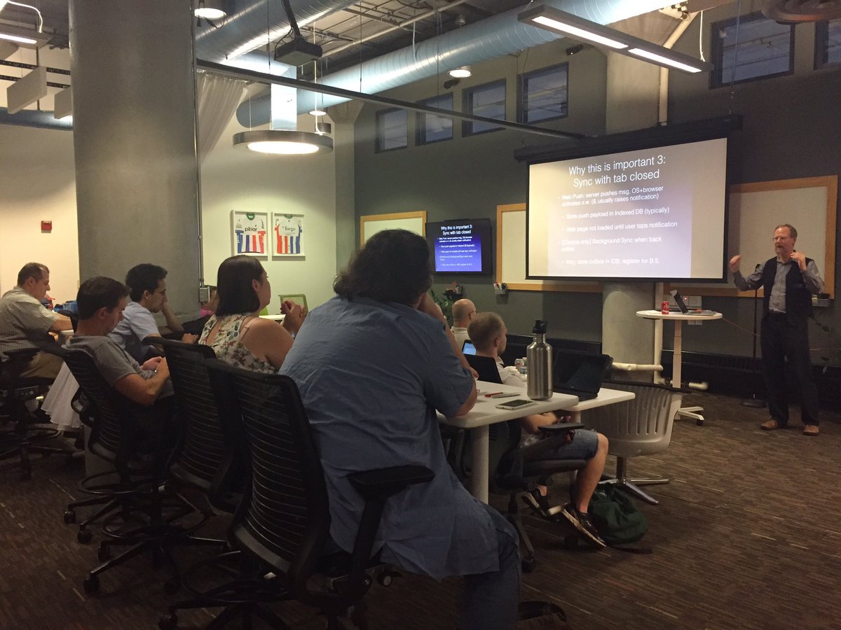 EvelynVanTil's tweet image. Great to meet @reeder29 at tonight's #javascriptmeetup #techlifecolumbus @PillarTech @TechTalentSouth #serviceworkers