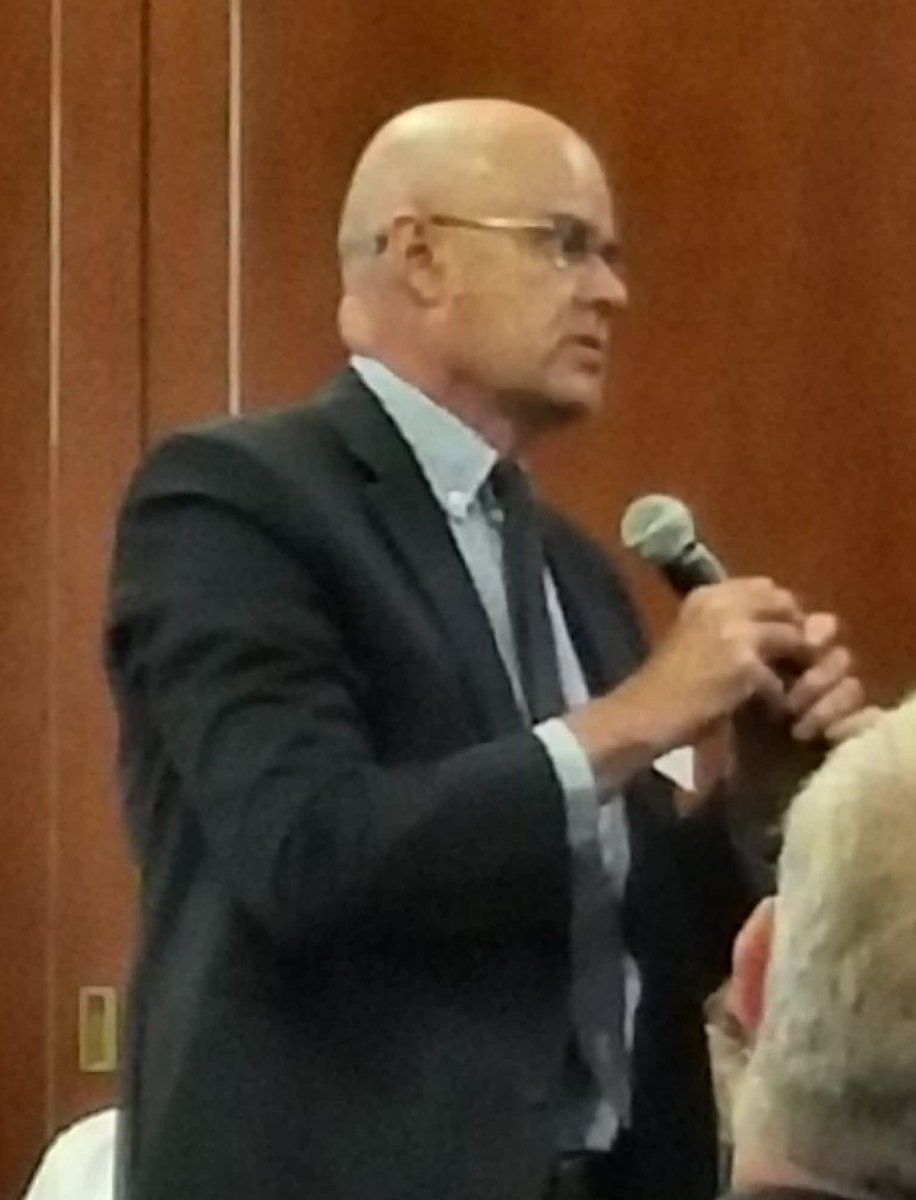 helenhutchings's tweet image. @MarkQCL questions @DarrenChesterMP about openness, transparency, cost &amp;amp; consultation on #InlandRail #Aginfrastructure @RuralPressClub