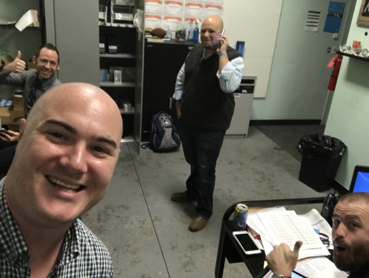 ddsmbz's tweet photo. Just got gome from a great trip to North Carolina! Got to network with some great people in both AT&amp;T &amp; Spring! #CRUshingIt 😁 https://t.co/KHMhMfTpn3