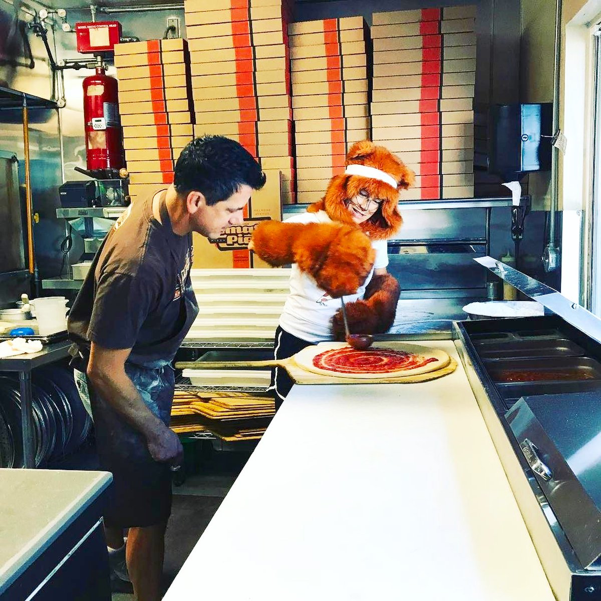 Order today and we give a portion of the proceeds to #friendsoffranklin. #pizzaforacause #tomatopiepizzajoint #pizza