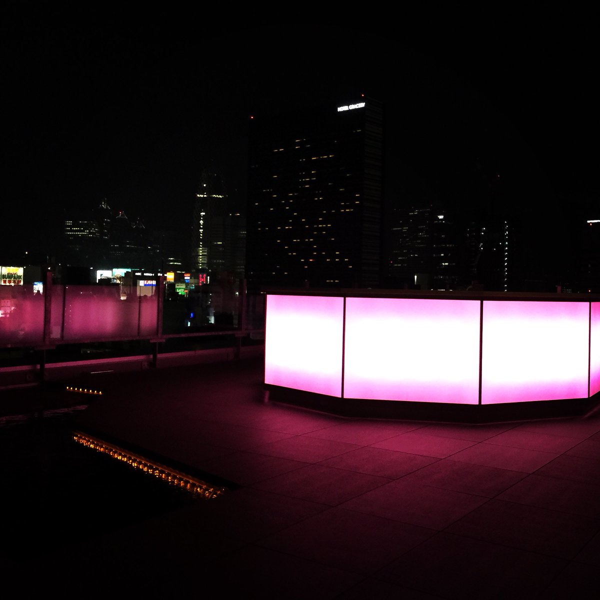 ট ইট র わっくん Roof Top Bar Terrace G 新宿駅徒歩10分 東新宿徒歩2分 予算 5000円 人 普通にご飯食べて 東新宿あたりのルーフトップ テラス席が気持ち良い 綺麗な夜景 店内席もあり わくログ T Co Decxv2txdm T Co Goksr0h5om